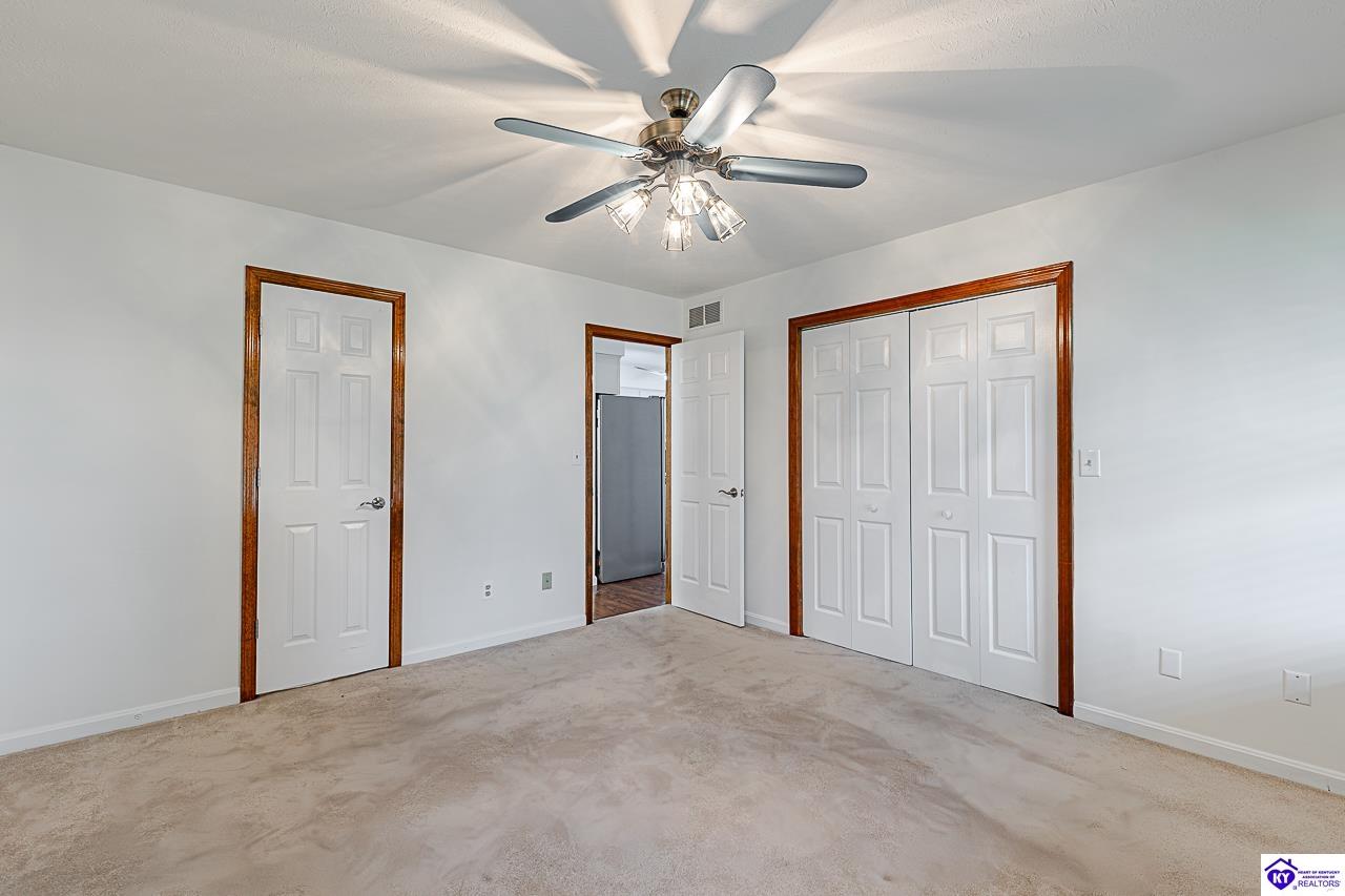 116 Creekview Lane