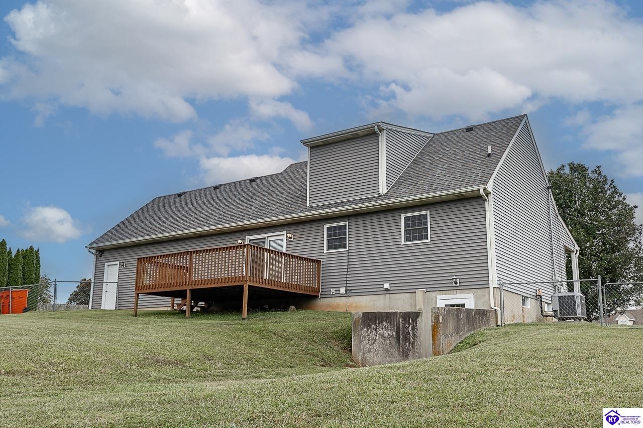 116 Creekview Lane