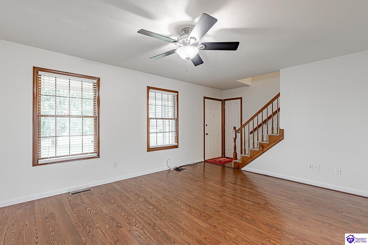 116 Creekview Lane