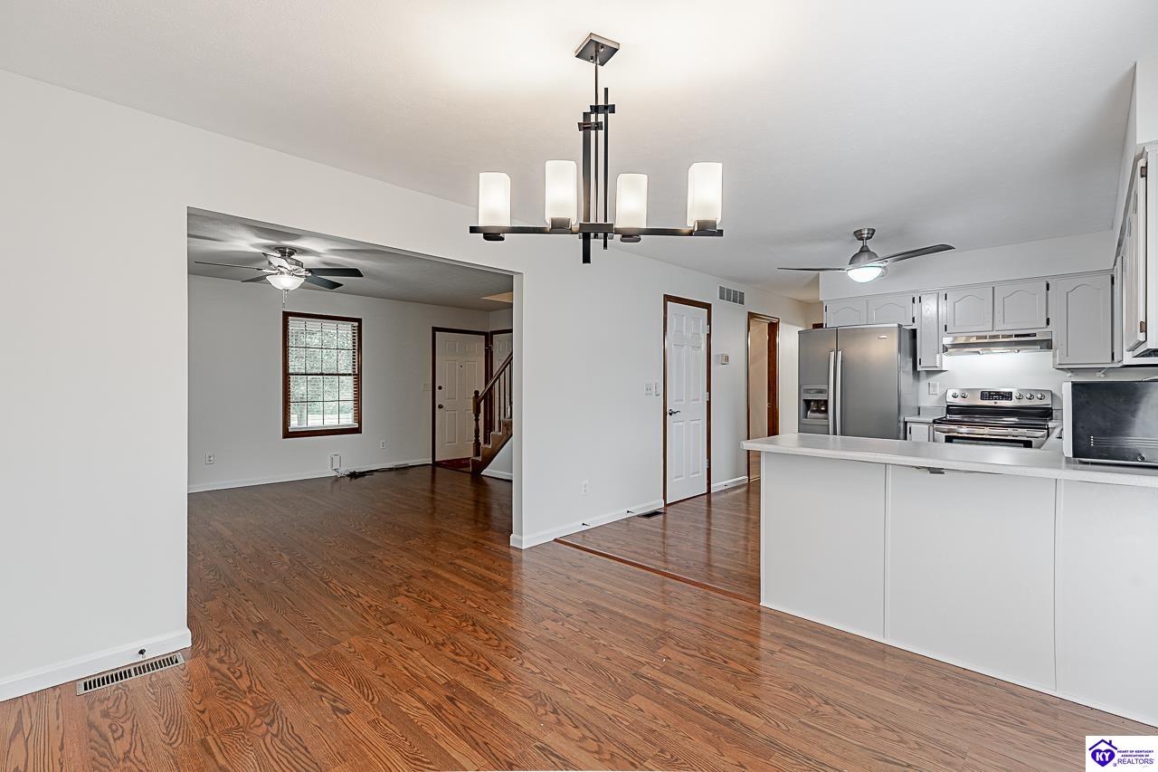 116 Creekview Lane