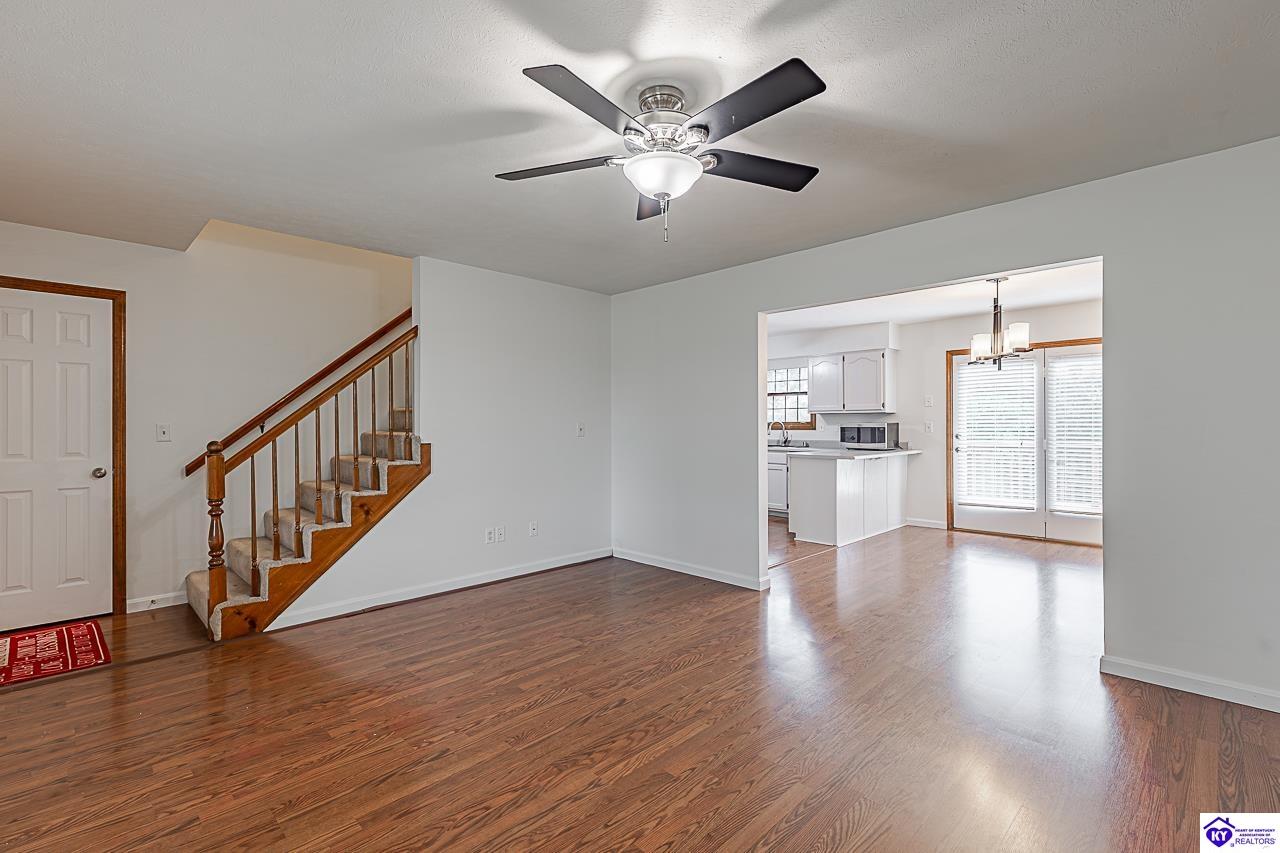 116 Creekview Lane