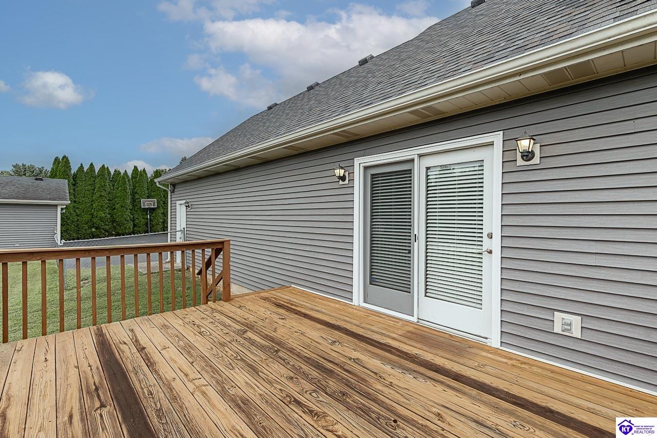 116 Creekview Lane
