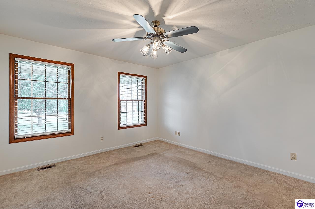 116 Creekview Lane