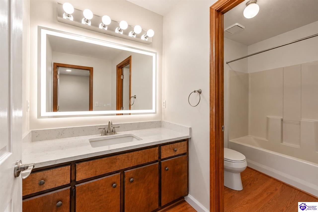 116 Creekview Lane