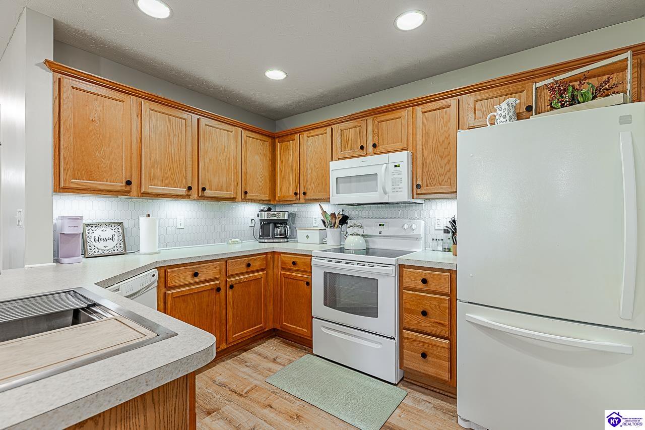 148 Applewood Lane