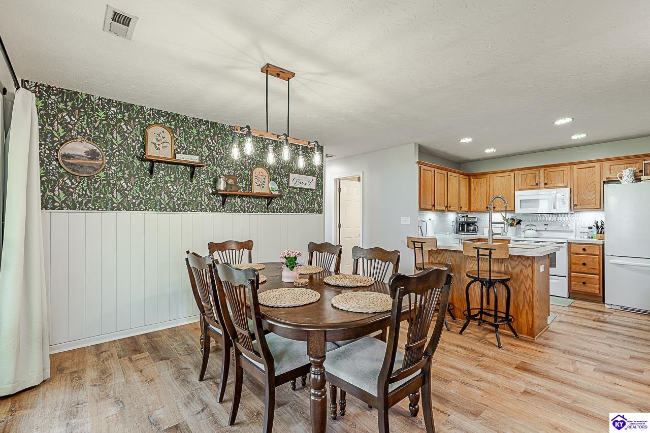 148 Applewood Lane