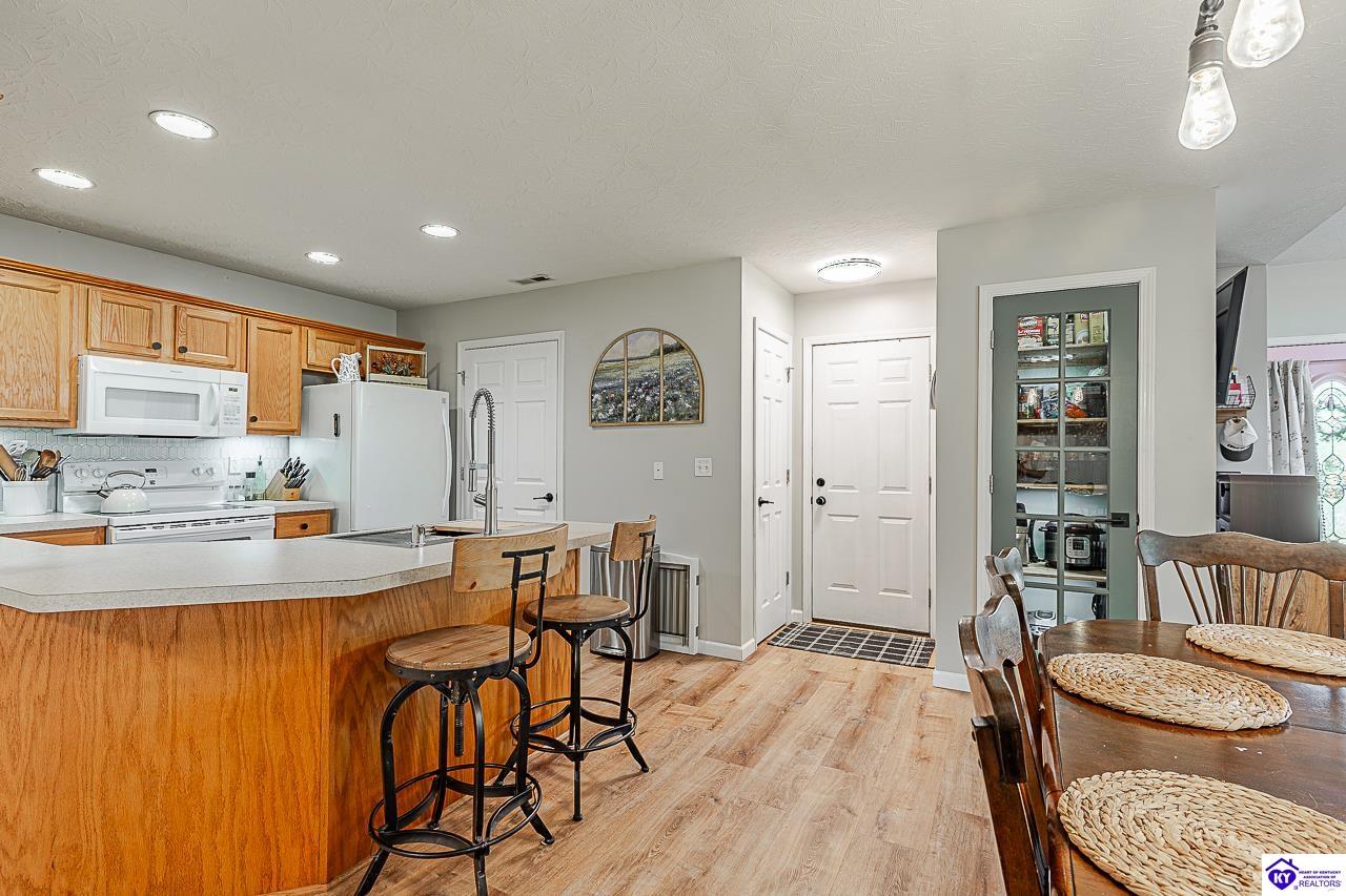 148 Applewood Lane