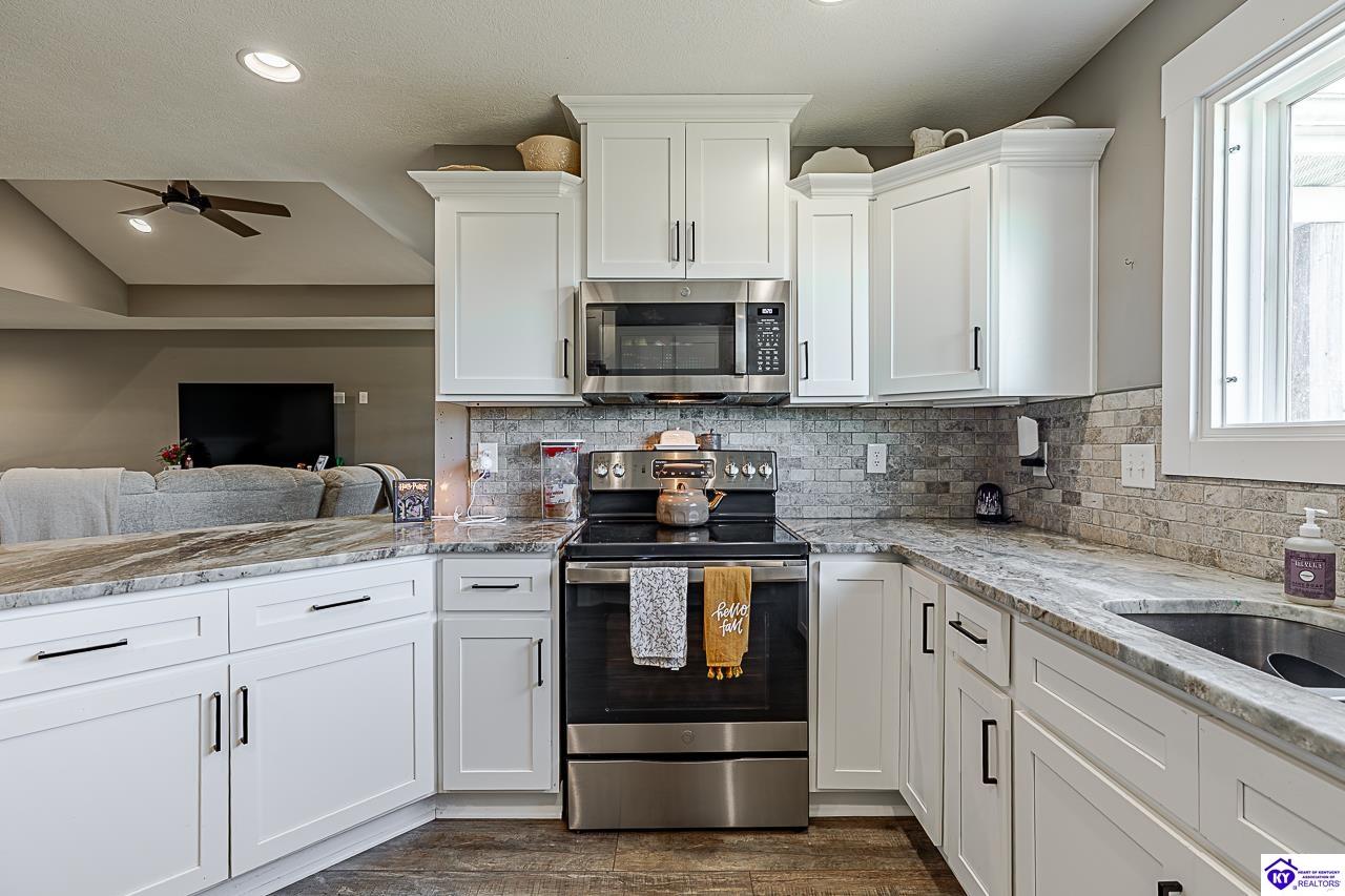 216 Elegance Way