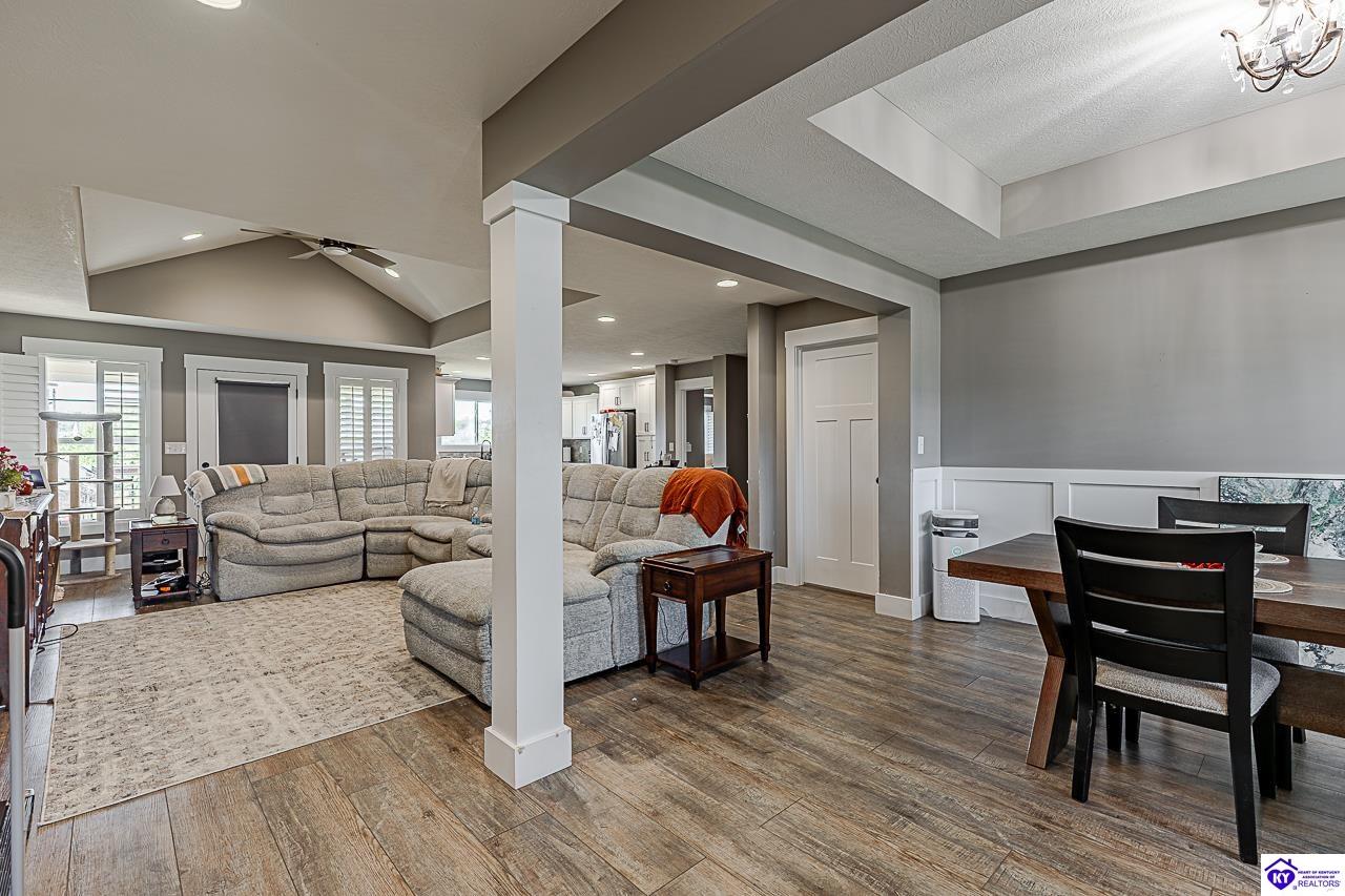 216 Elegance Way
