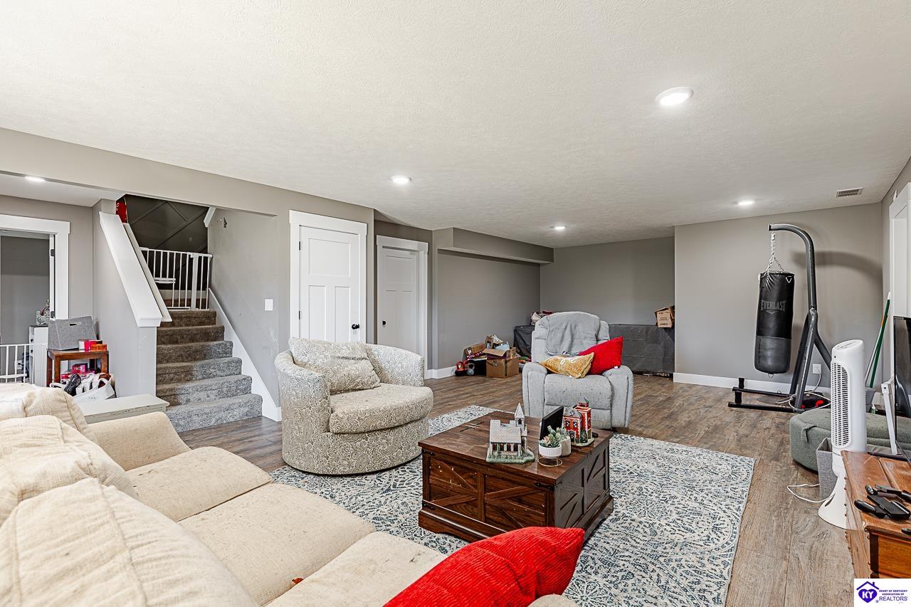 216 Elegance Way