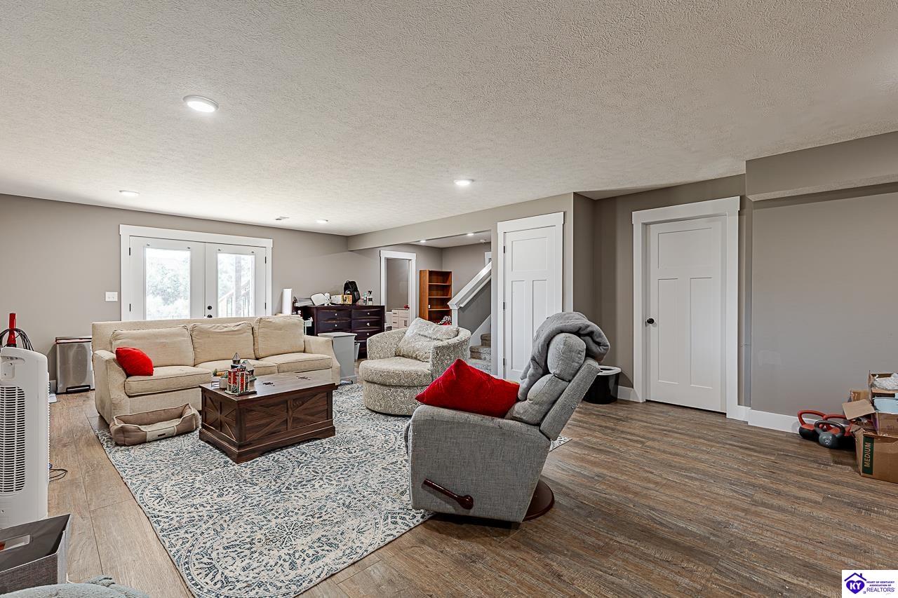 216 Elegance Way