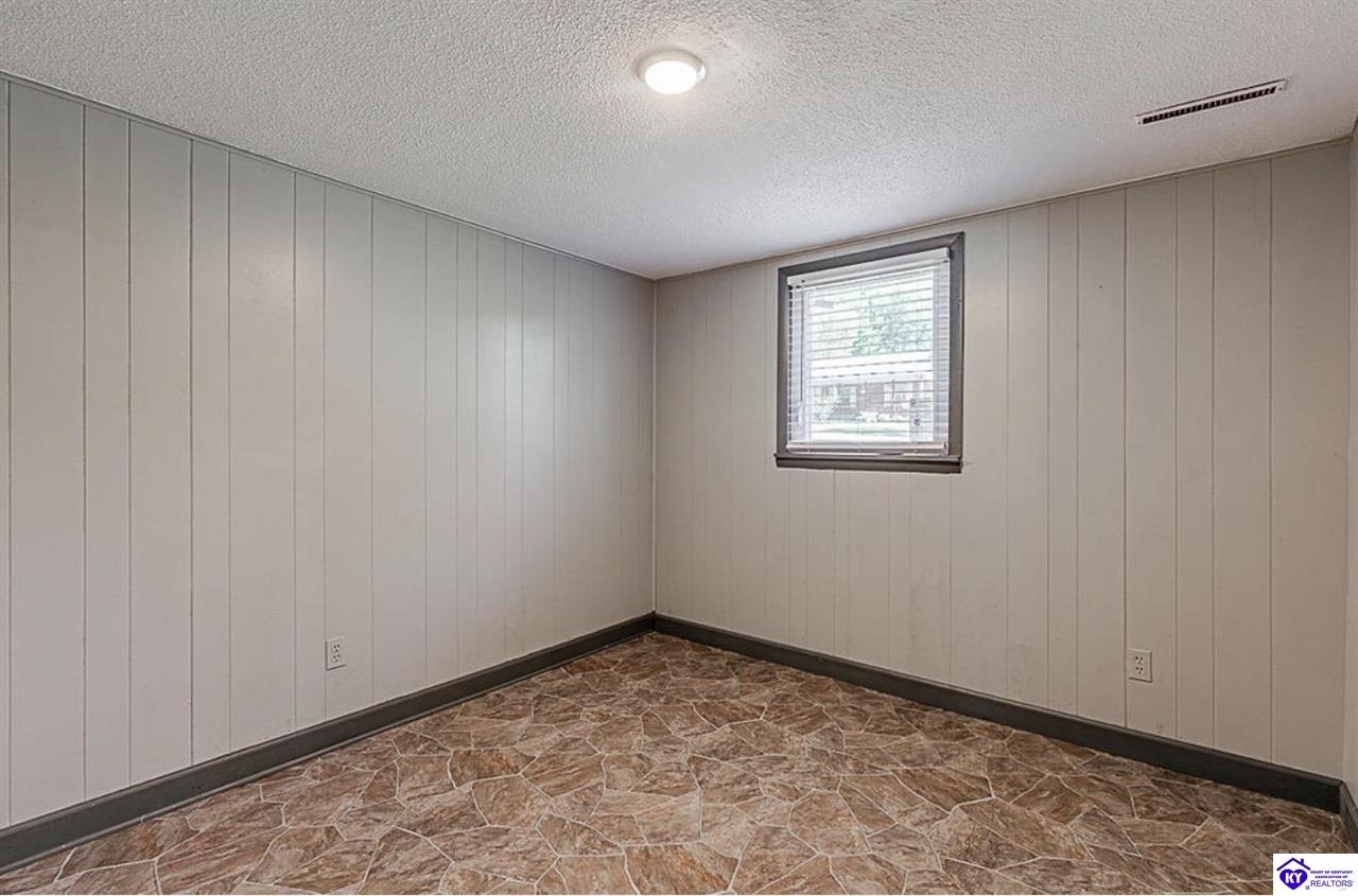 53 Valley View Drive