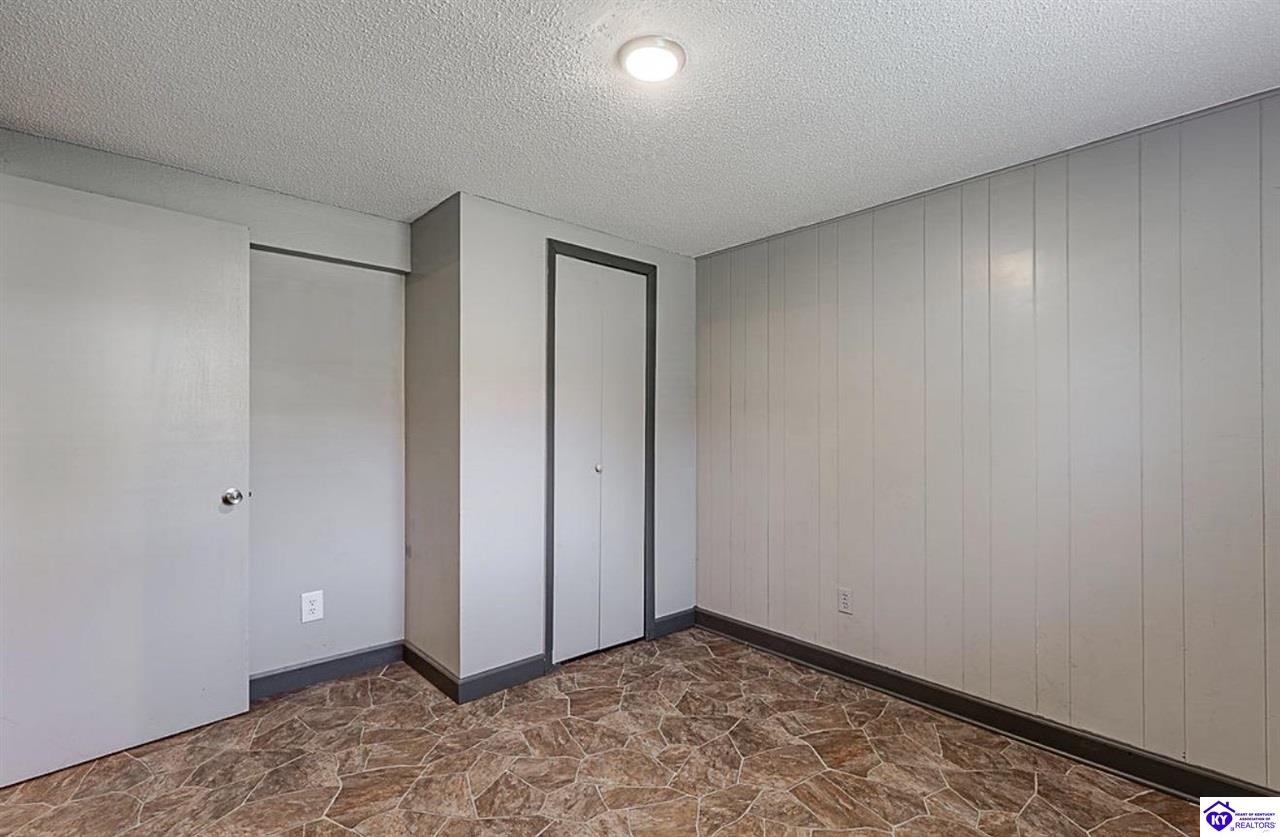 53 Valley View Drive