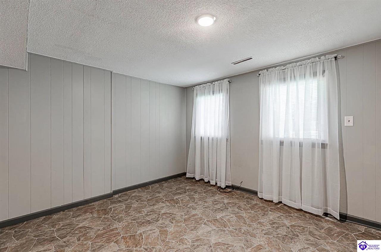 53 Valley View Drive