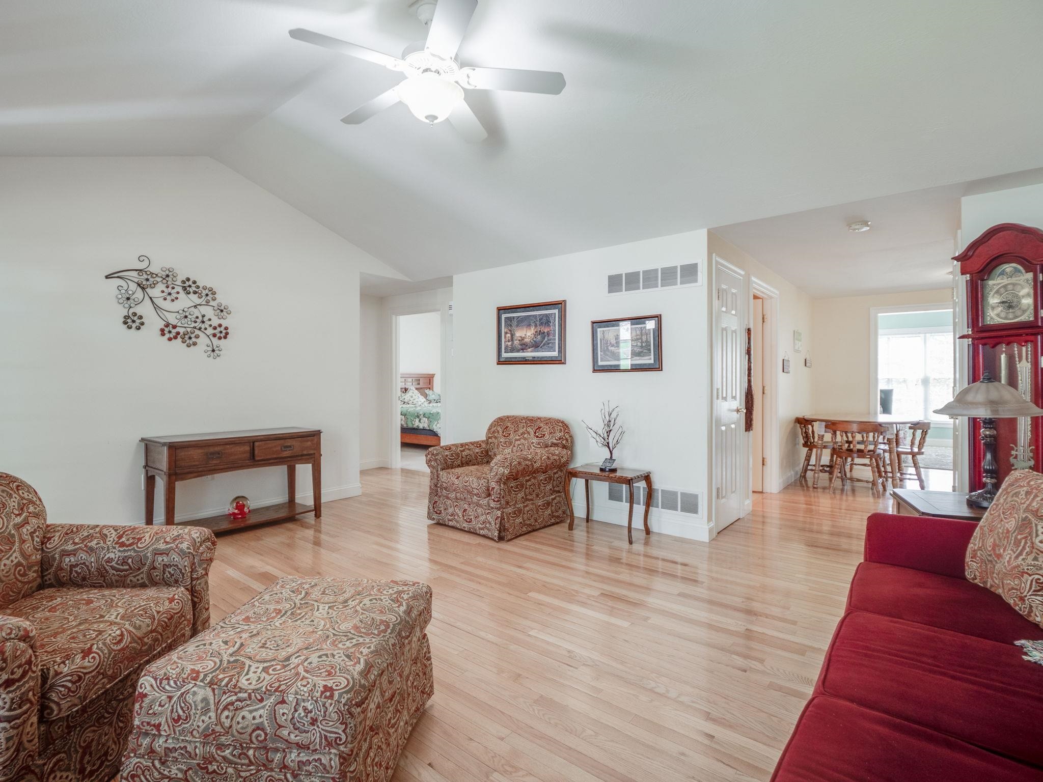 2 Dixon Drive