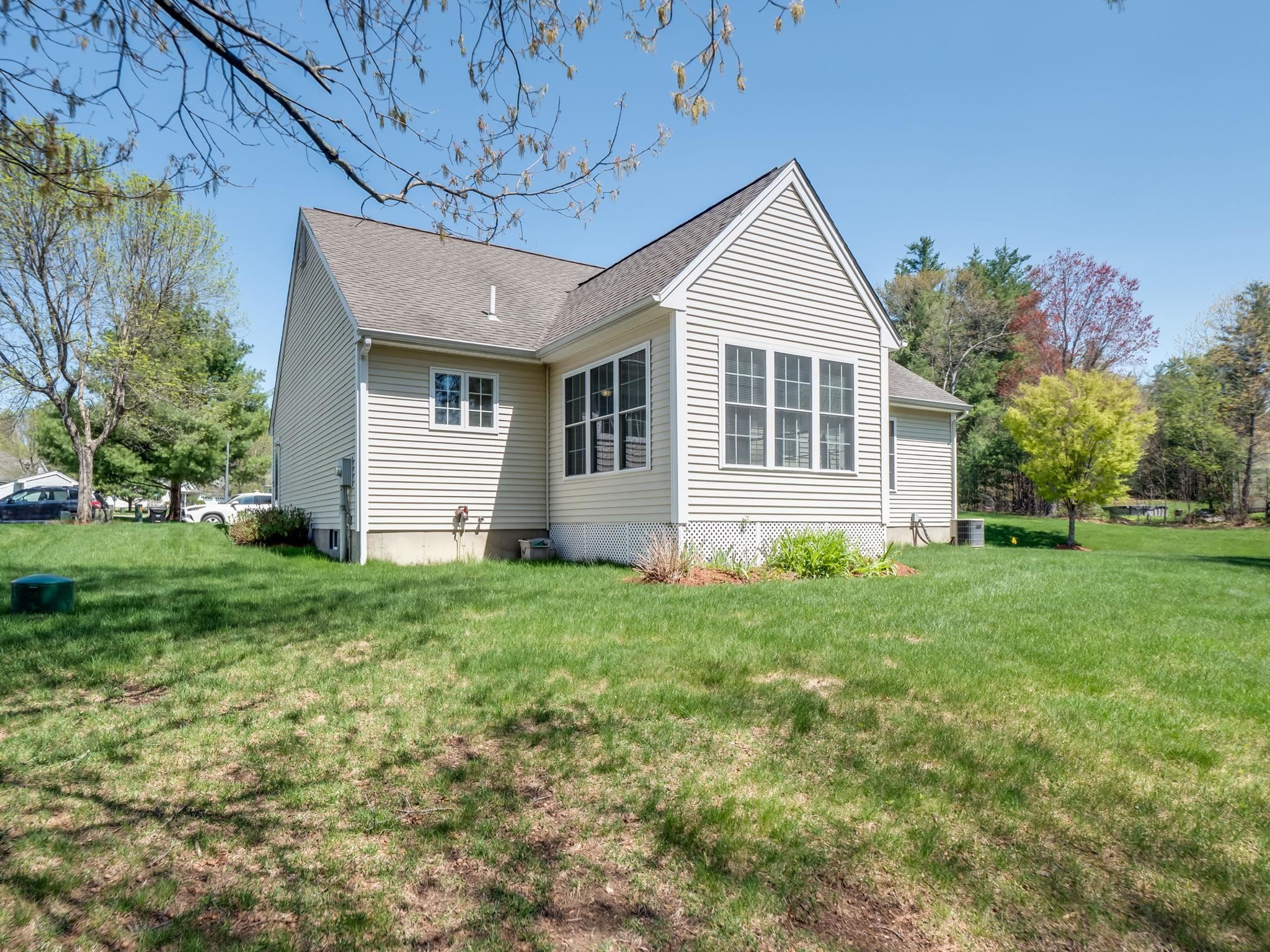 2 Dixon Drive