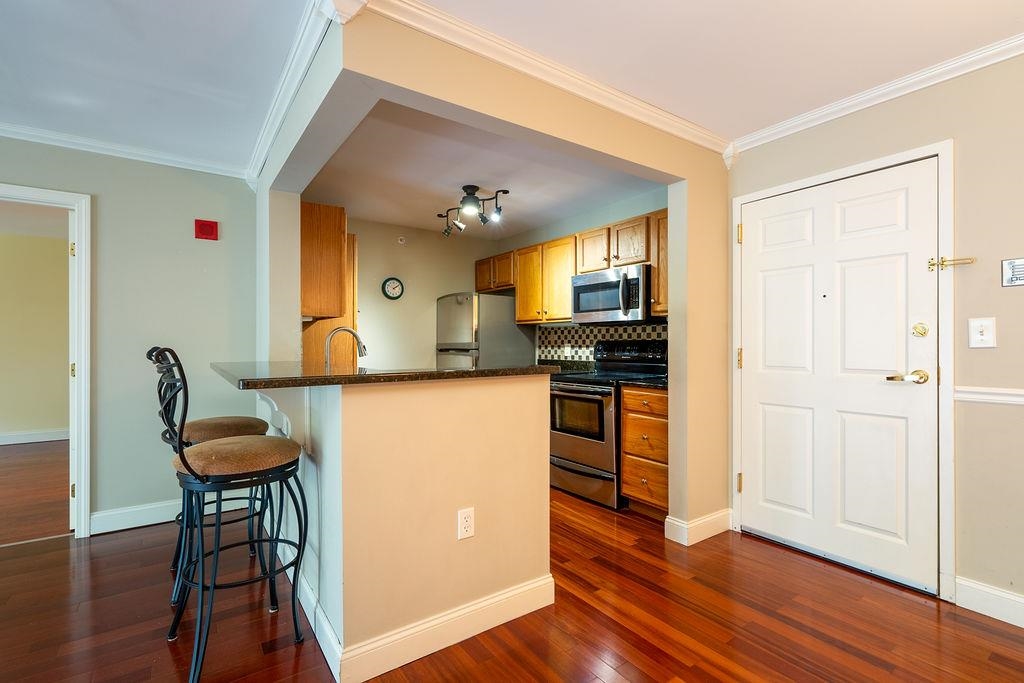 245 Edward J Roy Drive Unit: 316