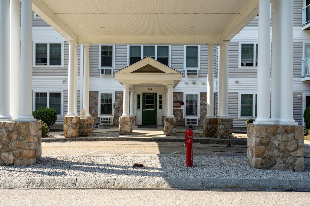 245 Edward J Roy Drive Unit: 316