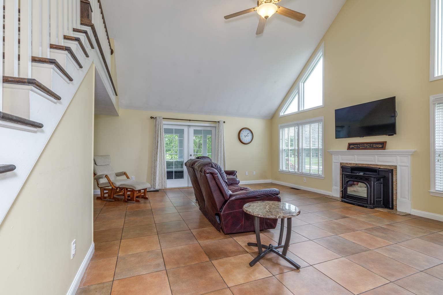 11 Naticook Avenue