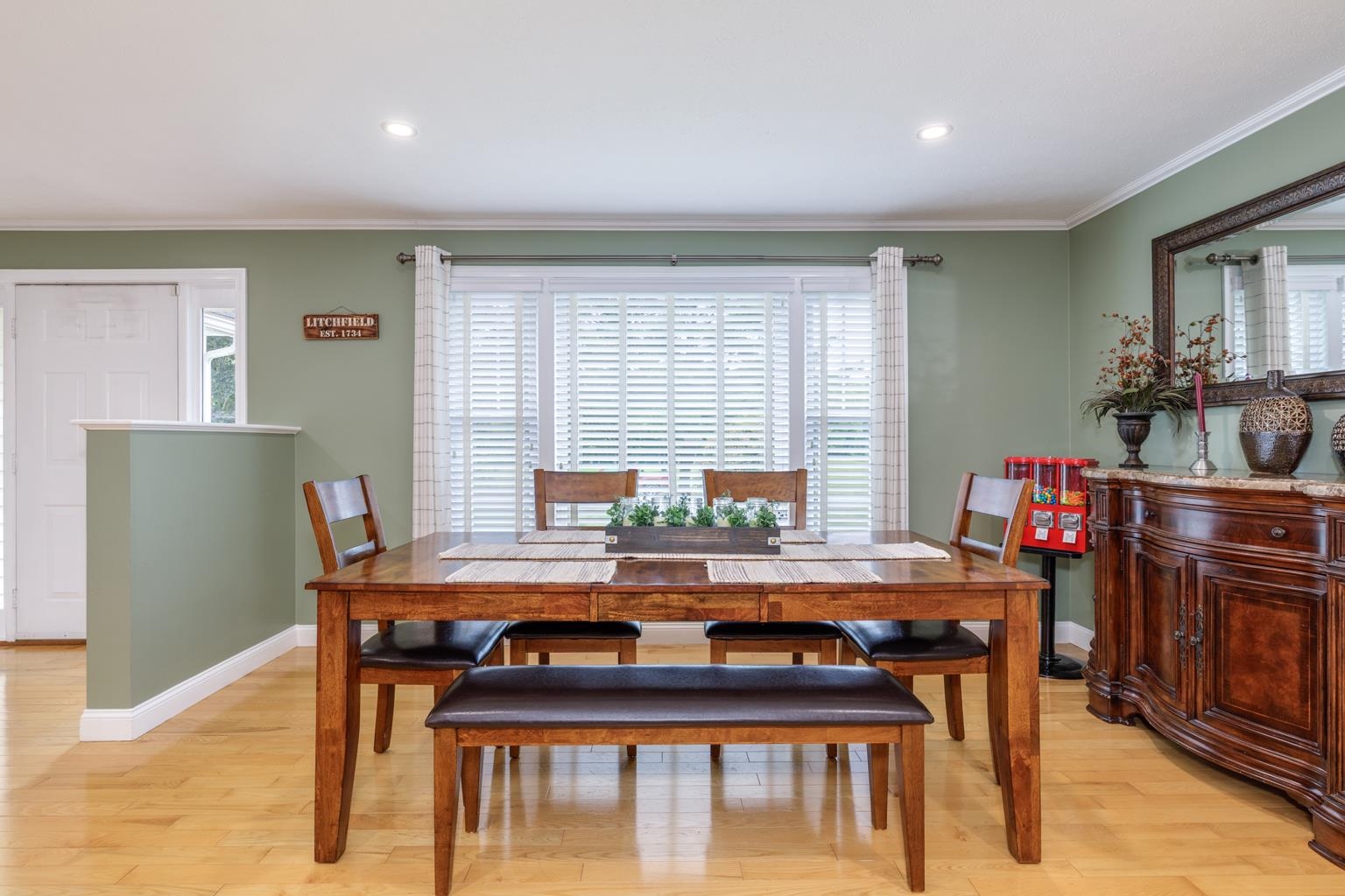 11 Naticook Avenue