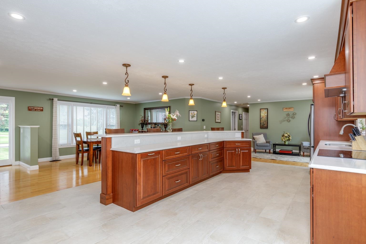 11 Naticook Avenue