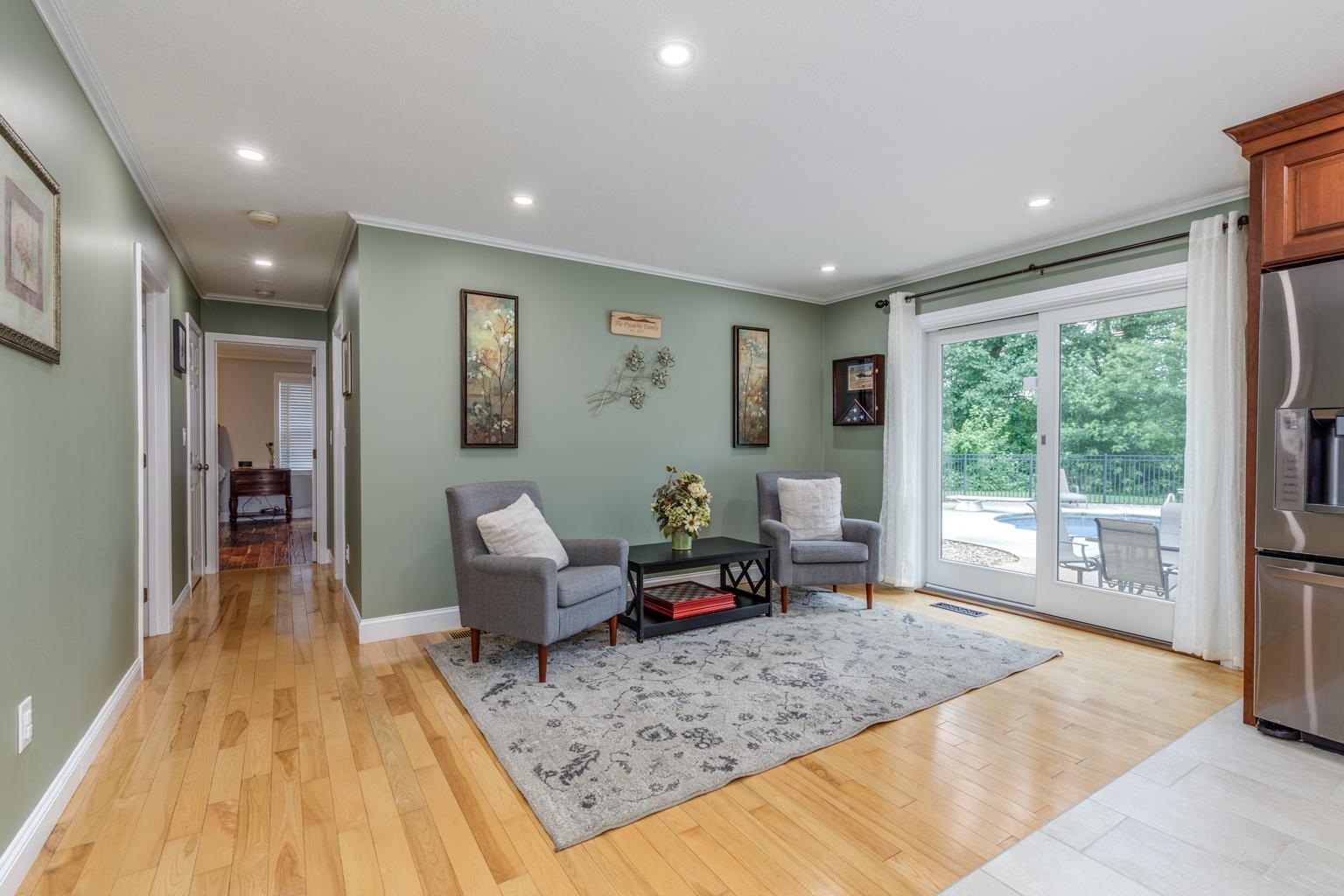 11 Naticook Avenue