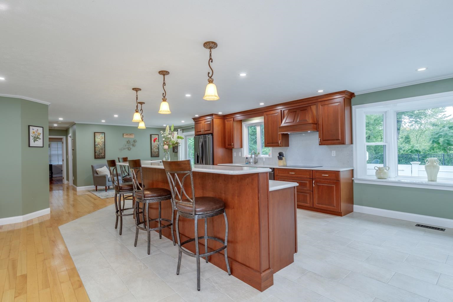 11 Naticook Avenue