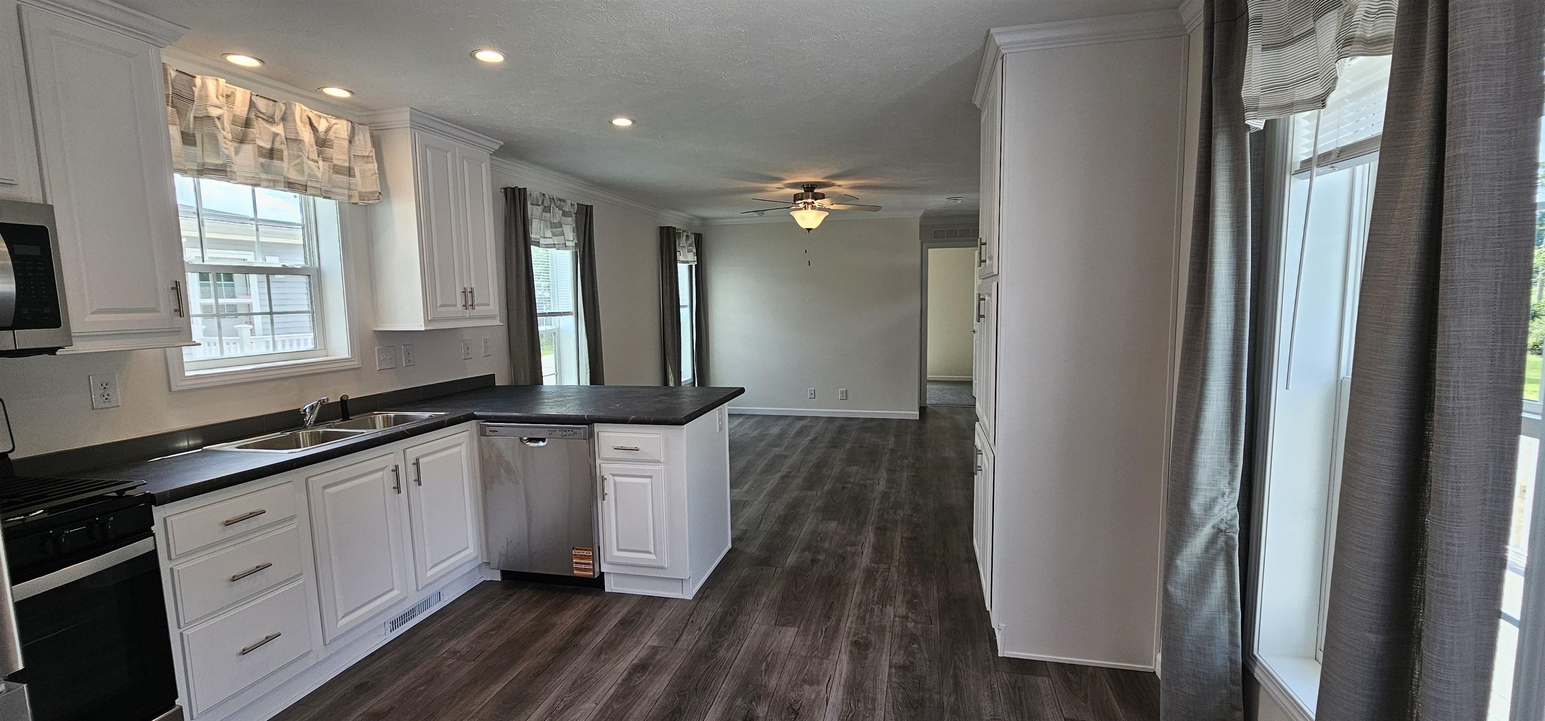 25 Eglin Boulevard