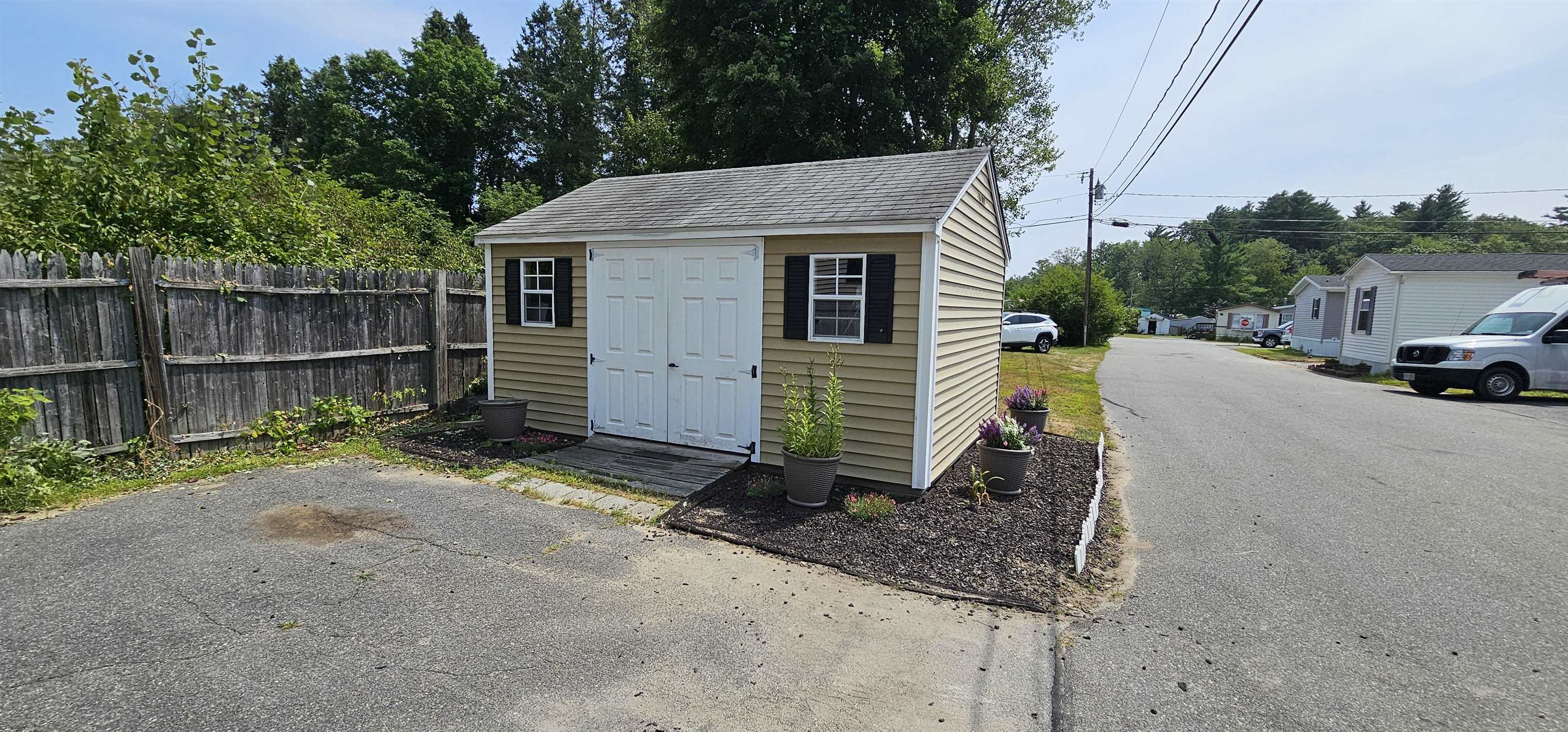8 Barksdale Avenue