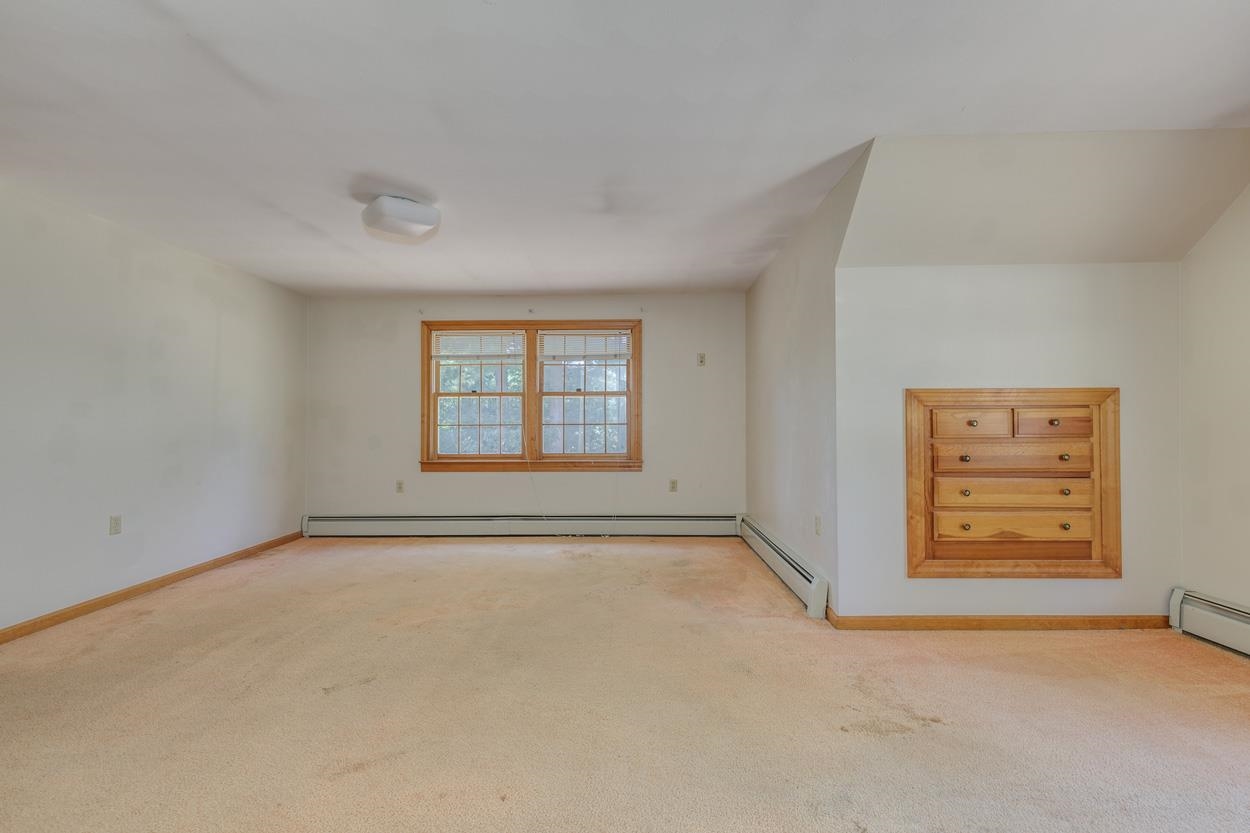 6 Falcon Drive