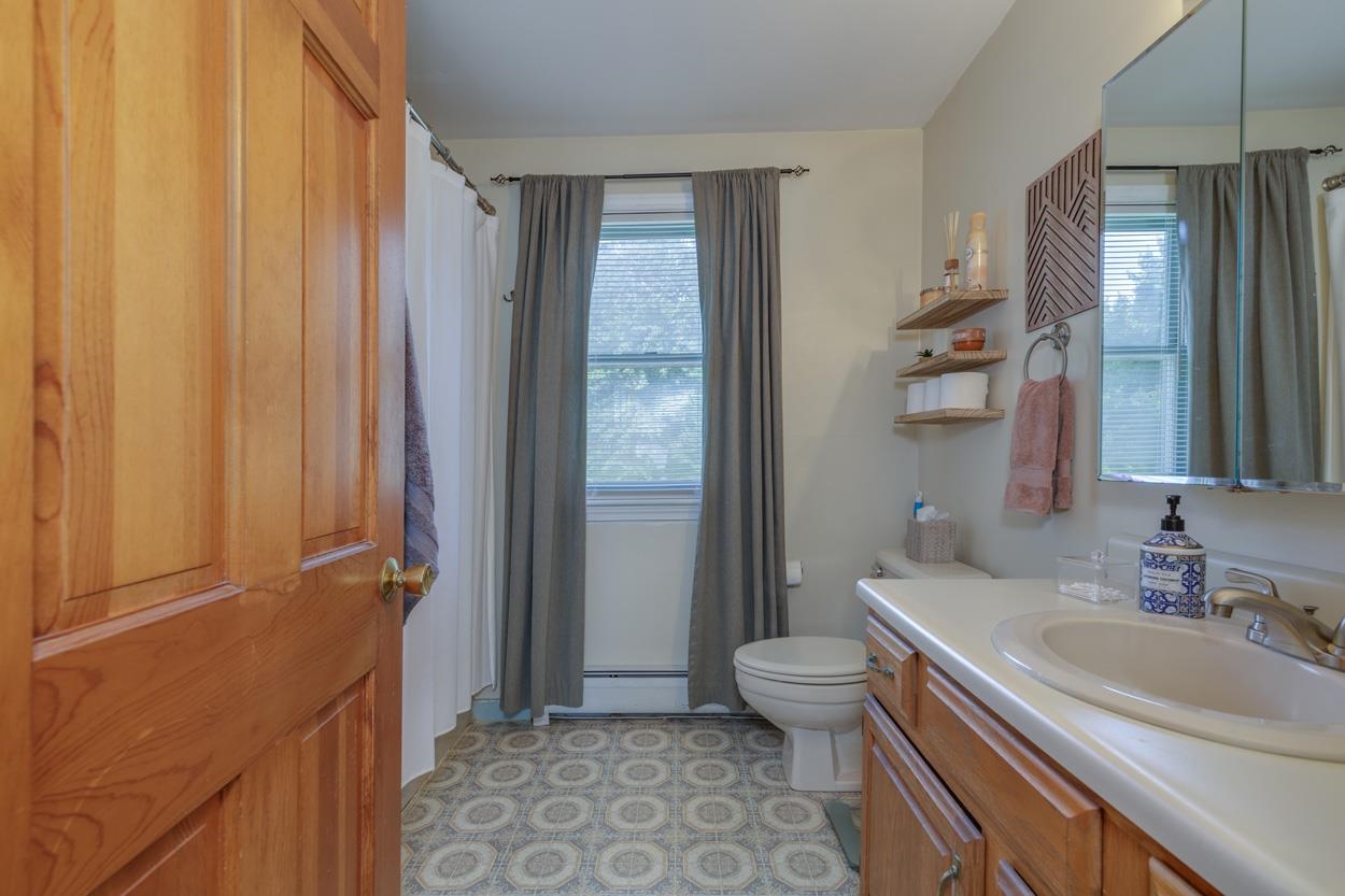 27 Riverview Circle