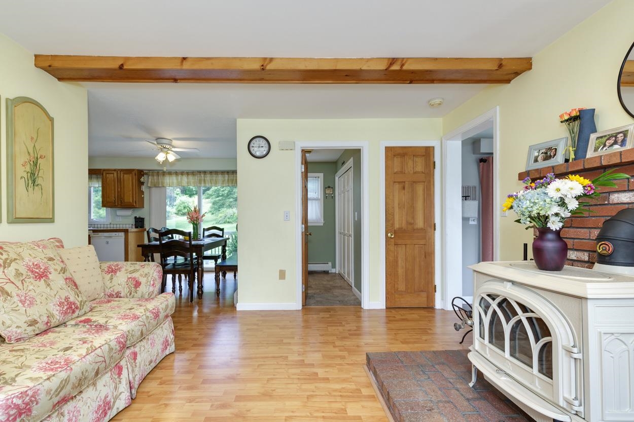 27 Riverview Circle