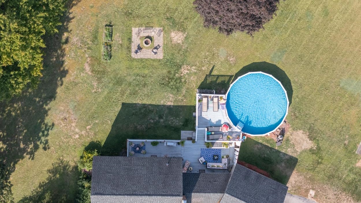27 Riverview Circle