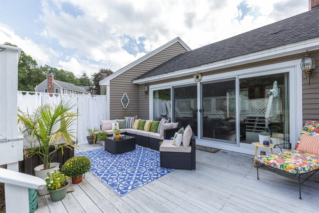 27 Riverview Circle