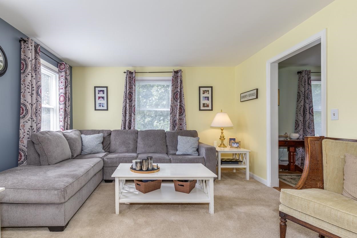 27 Riverview Circle