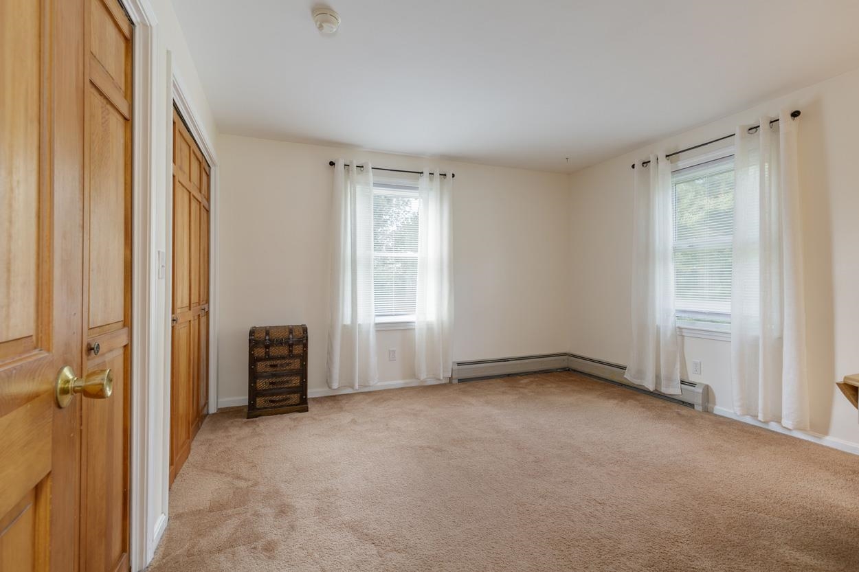 27 Riverview Circle