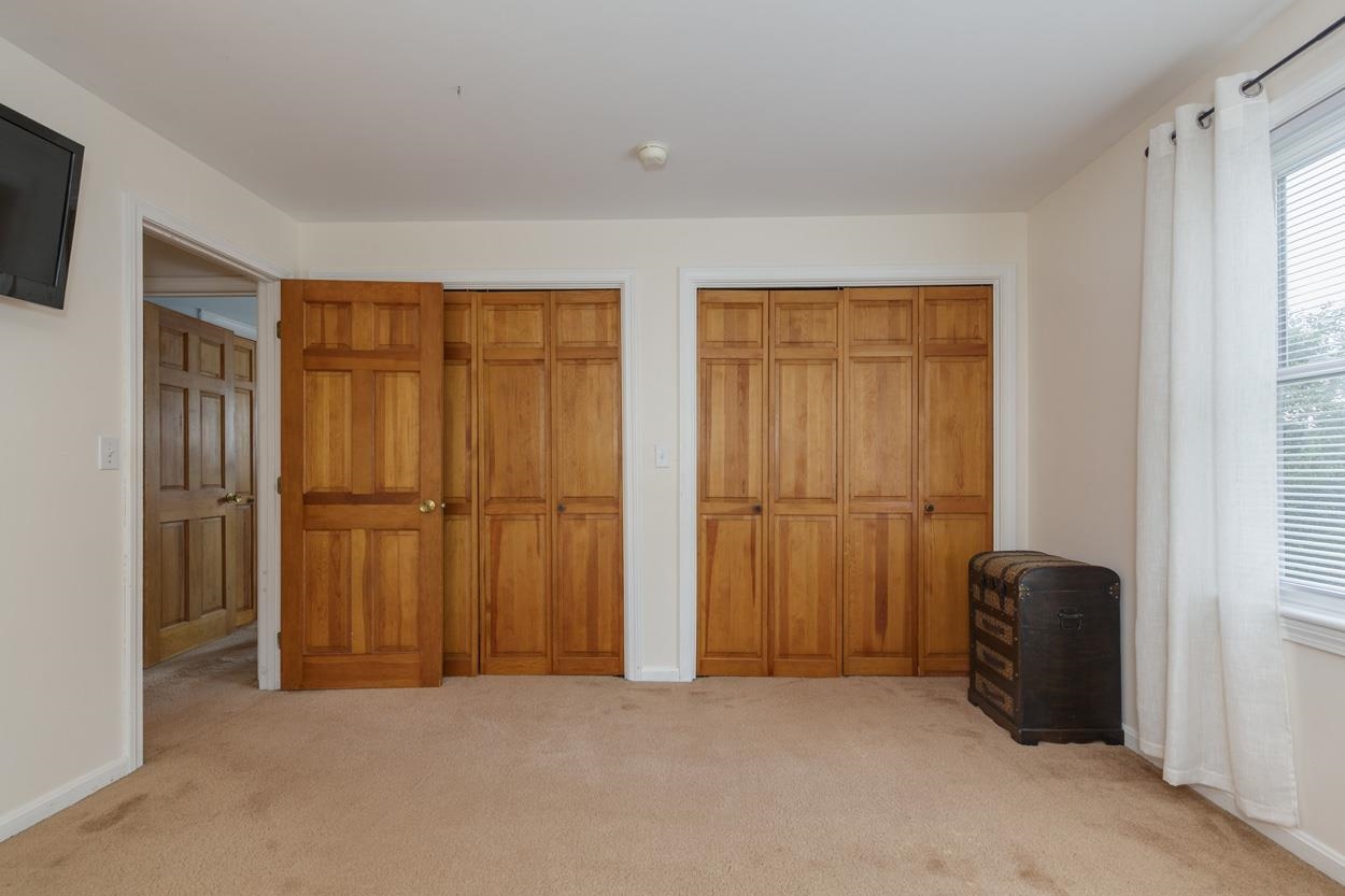 27 Riverview Circle