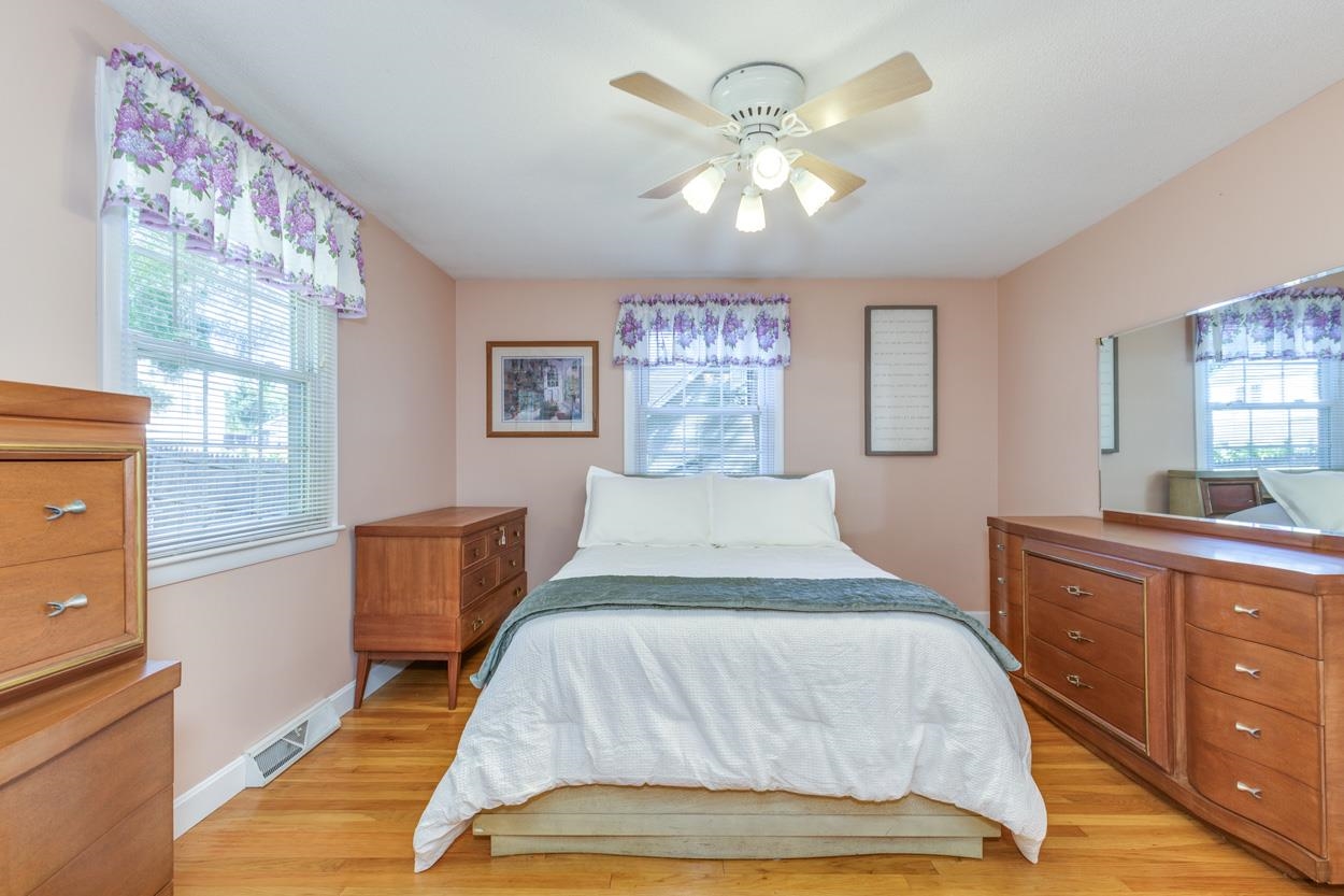 9 Spruce Street