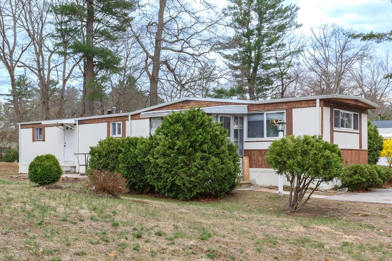 4 Clovercrest Drive