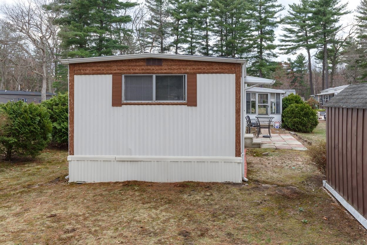 4 Clovercrest Drive