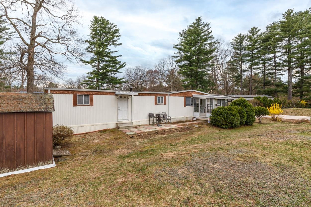 4 Clovercrest Drive