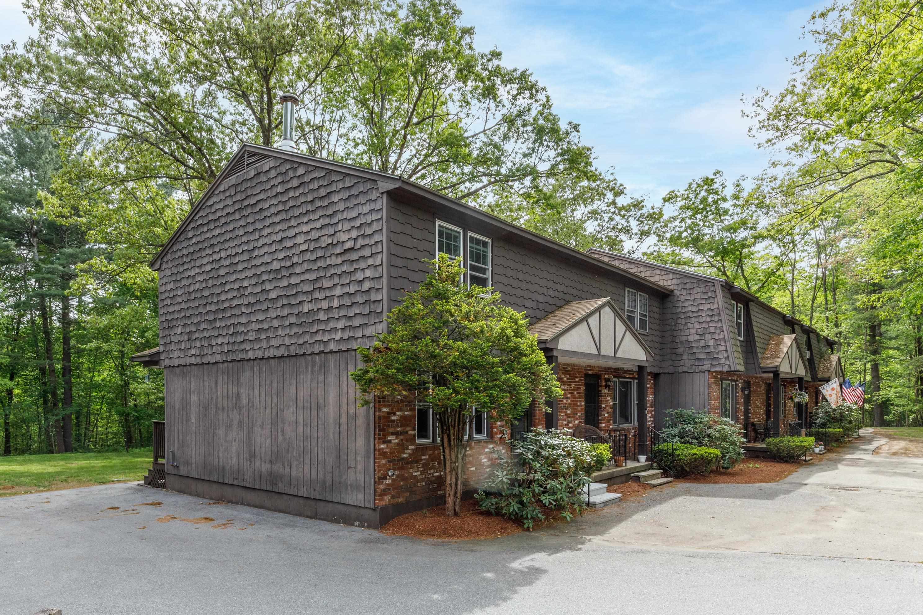 8 Midridge Circle