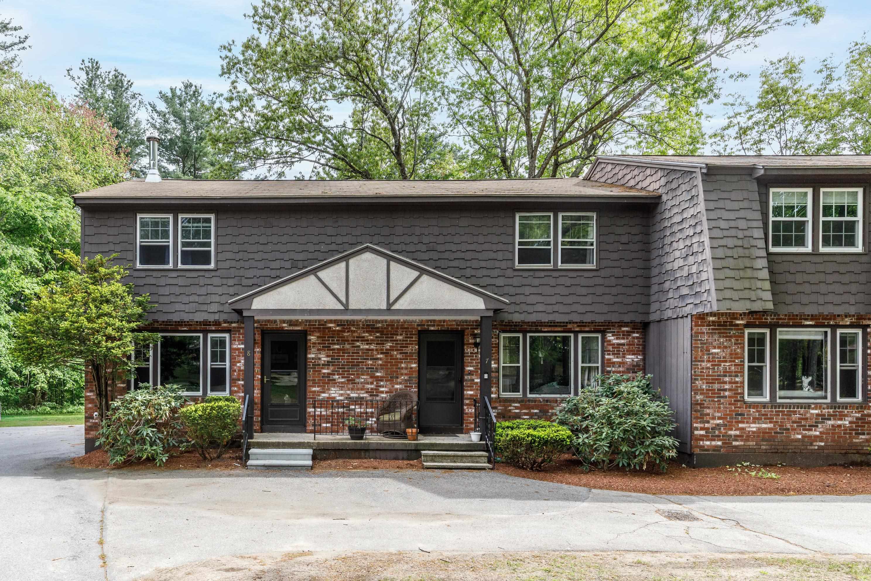 8 Midridge Circle
