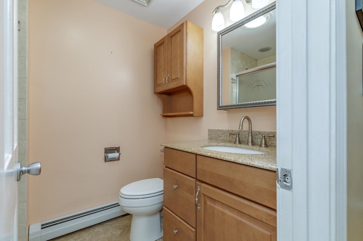 10 Mayflower Drive