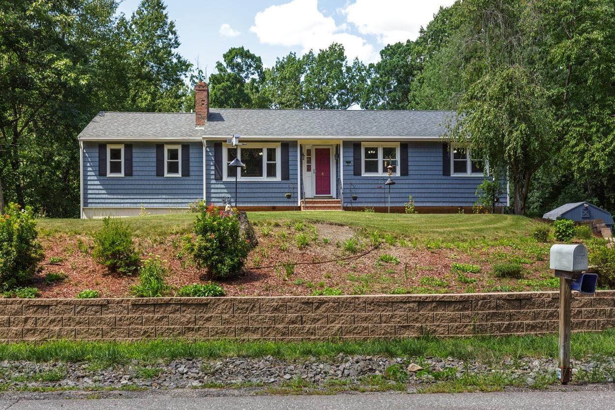 10 Mayflower Drive