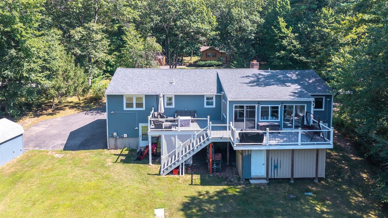 10 Mayflower Drive