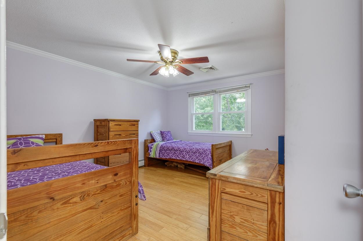 10 Mayflower Drive