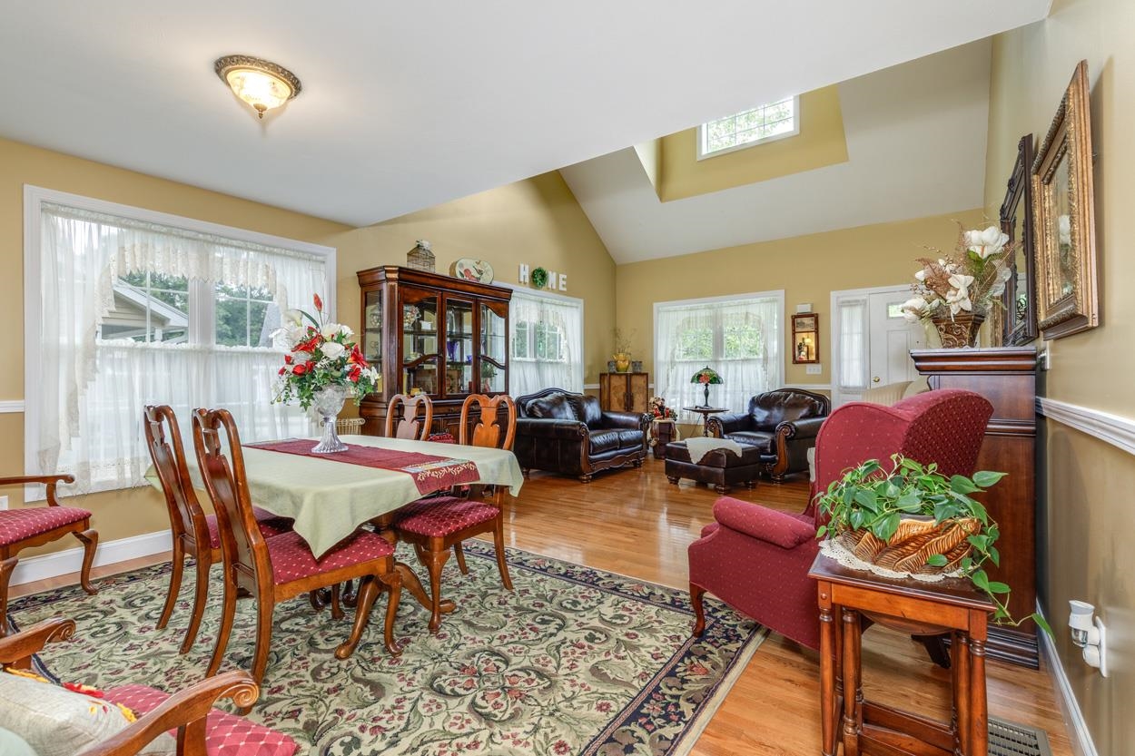 23 Arbor Circle Unit: 23