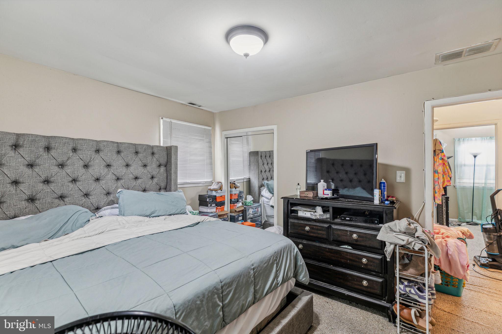 1617 Marmora Ave
