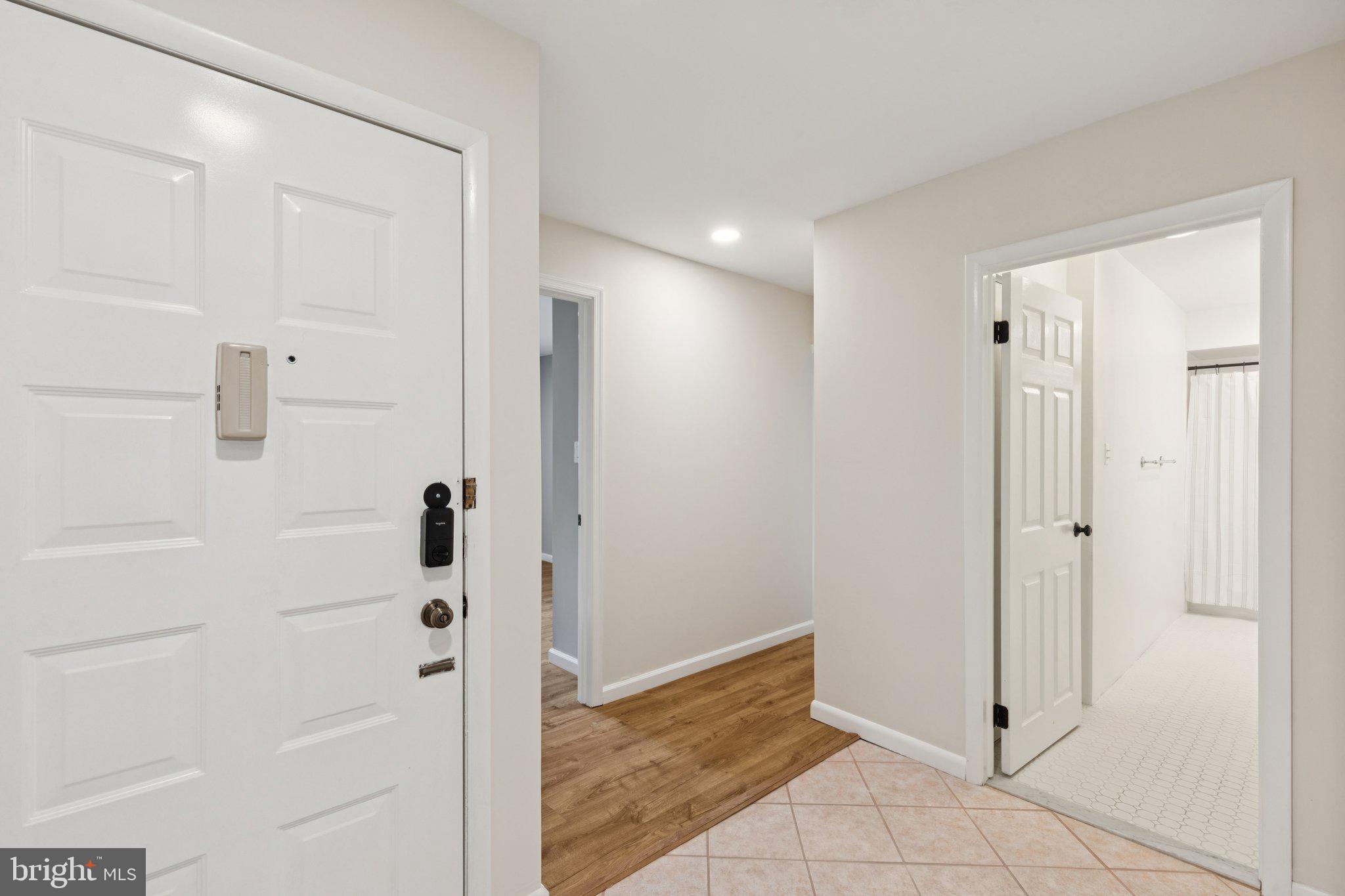 115 E Kings Hwy #420